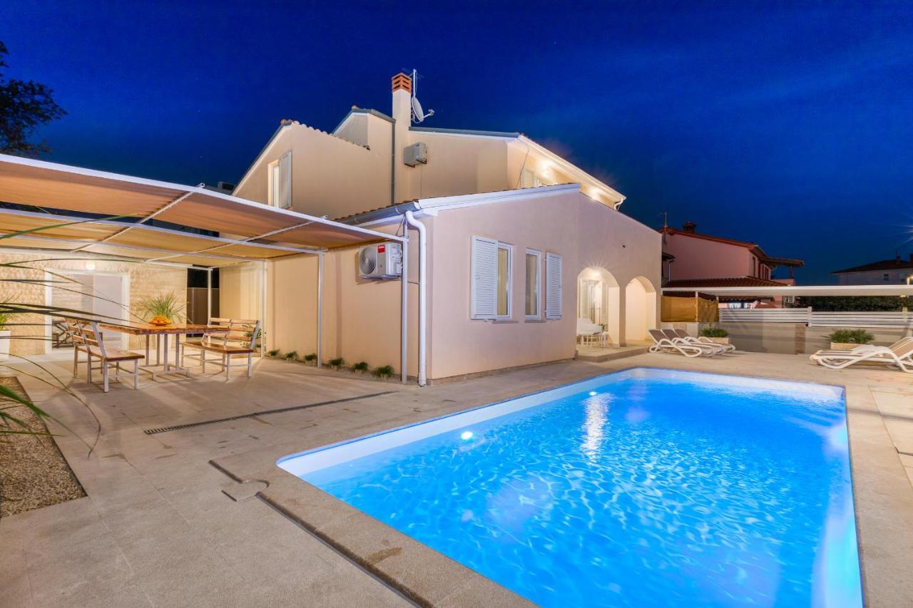 Villa Ostone *